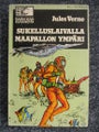 Jules Verne , Sukelluslaivalla maapallon ymp&auml;ri . Suuria kuvaklassikoita N:o 2 / 1979 .
